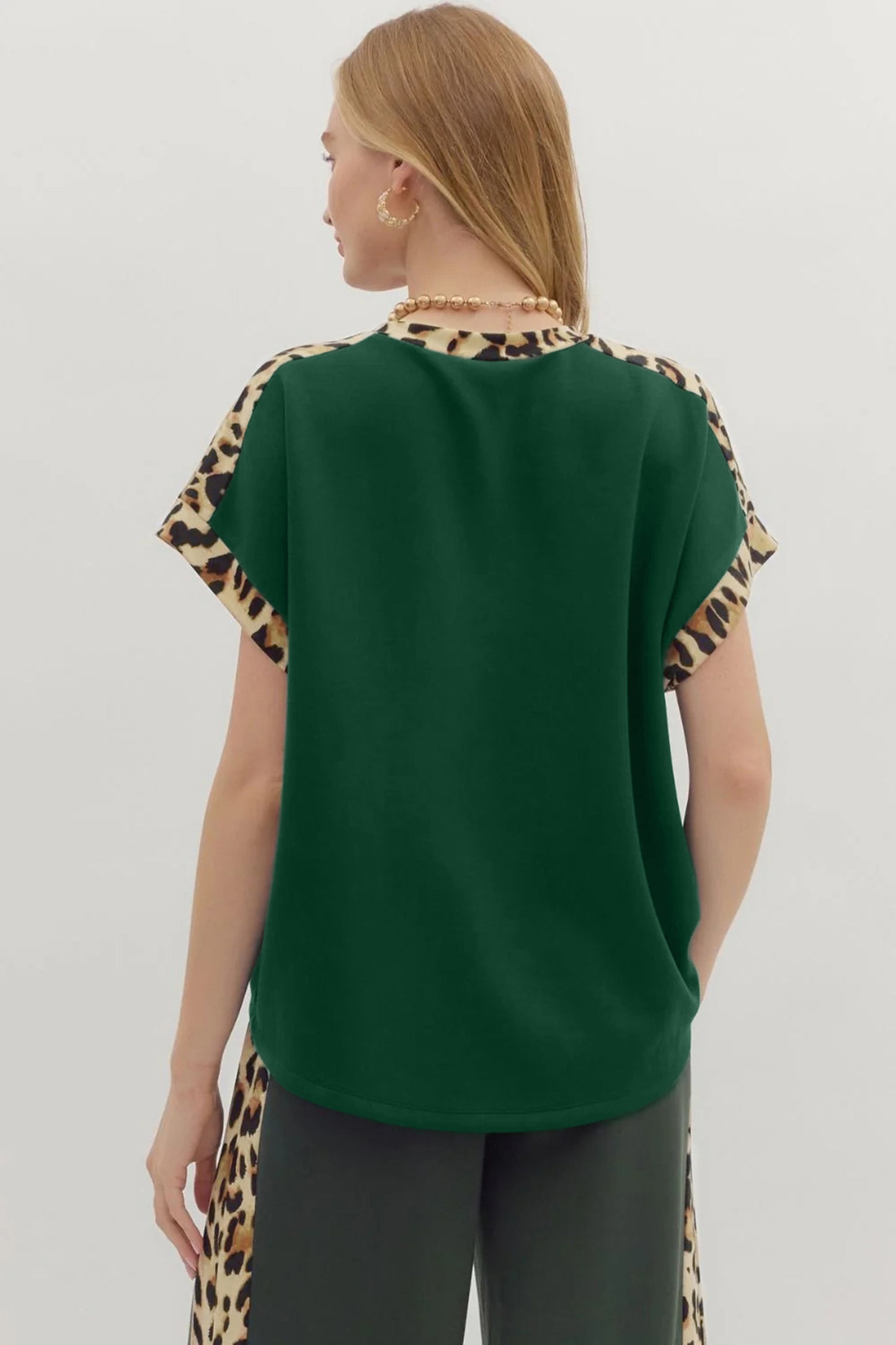 Light French Beige Leopard Trim Round Neck Loose T Shirt
